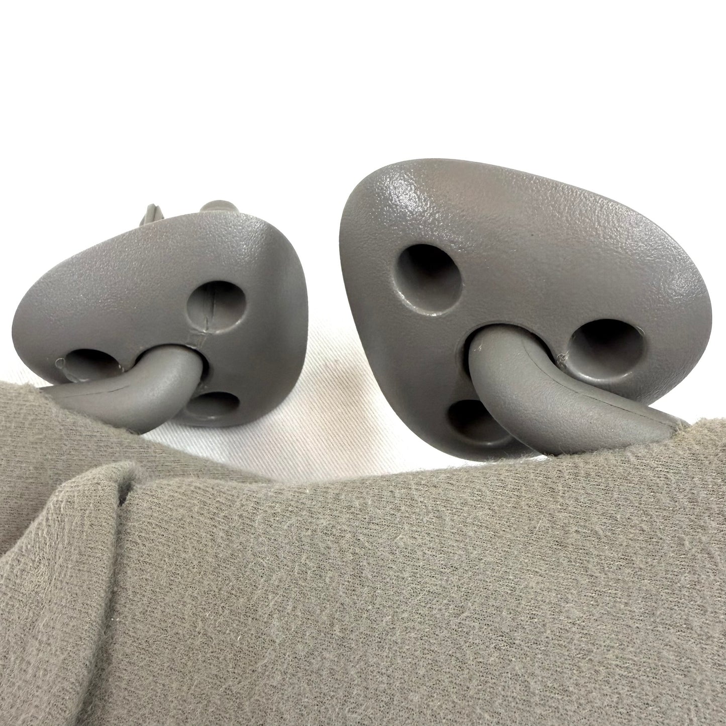 1999-2006 Sierra Silverado Sun Visors Passenger Driver Pair GRAY OEM Shades W/ Mirror