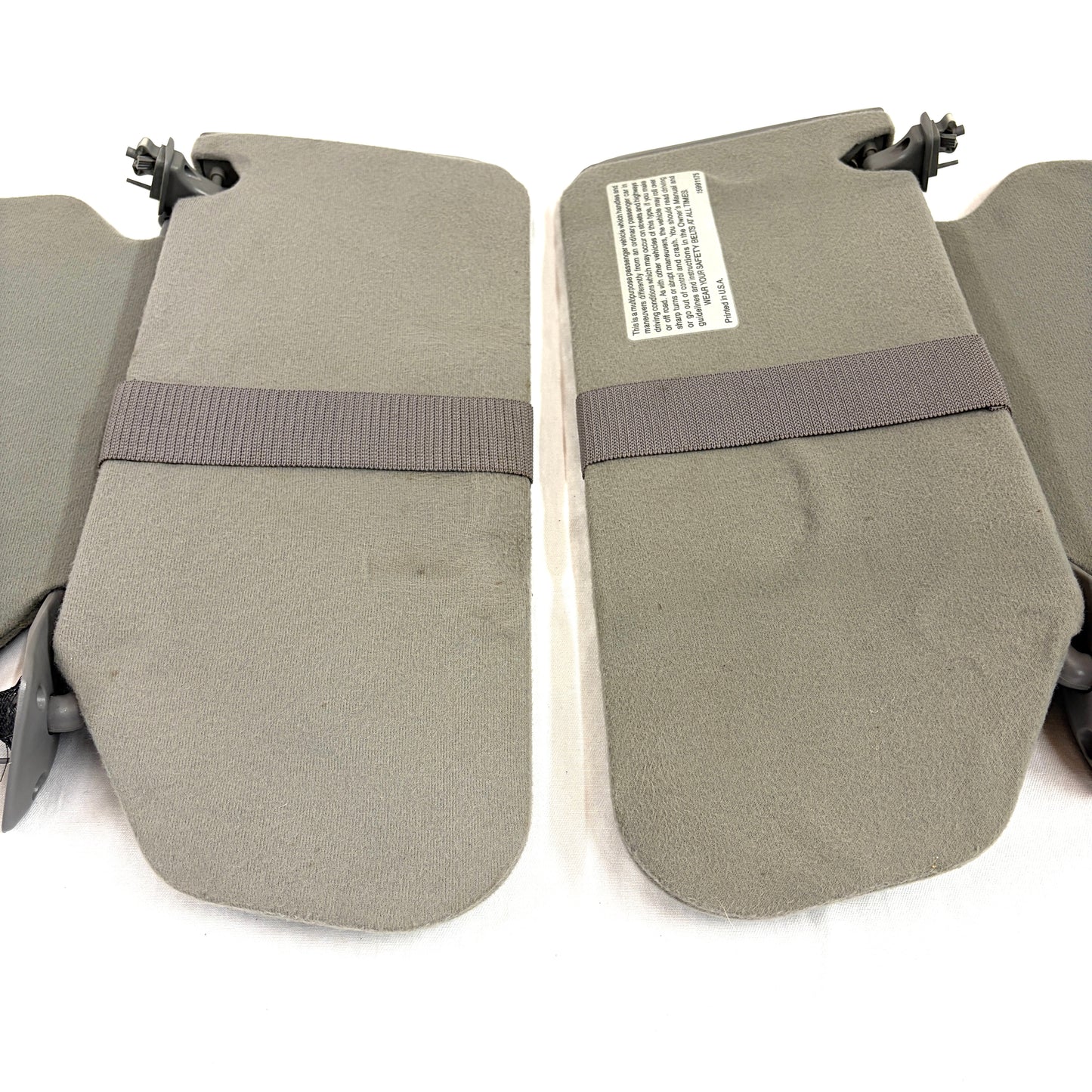 1995-2005 Chevy Blazer Sun Visors OEM Gray Passenger Driver Deluxe Dual Shades W/ Lights