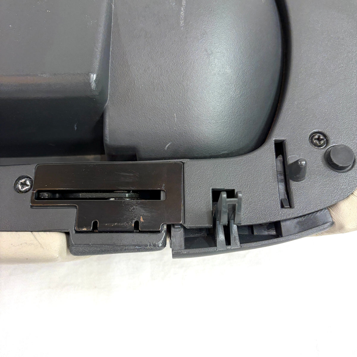 1999-2000 Cadillac Escalade Center Console Lid Armrest Storage OEM Beige Leather Yukon Denali