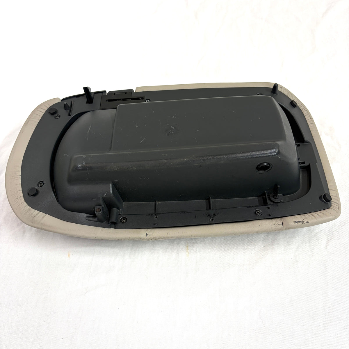 1999-2000 Cadillac Escalade Center Console Lid Armrest Storage OEM Beige Leather Yukon Denali