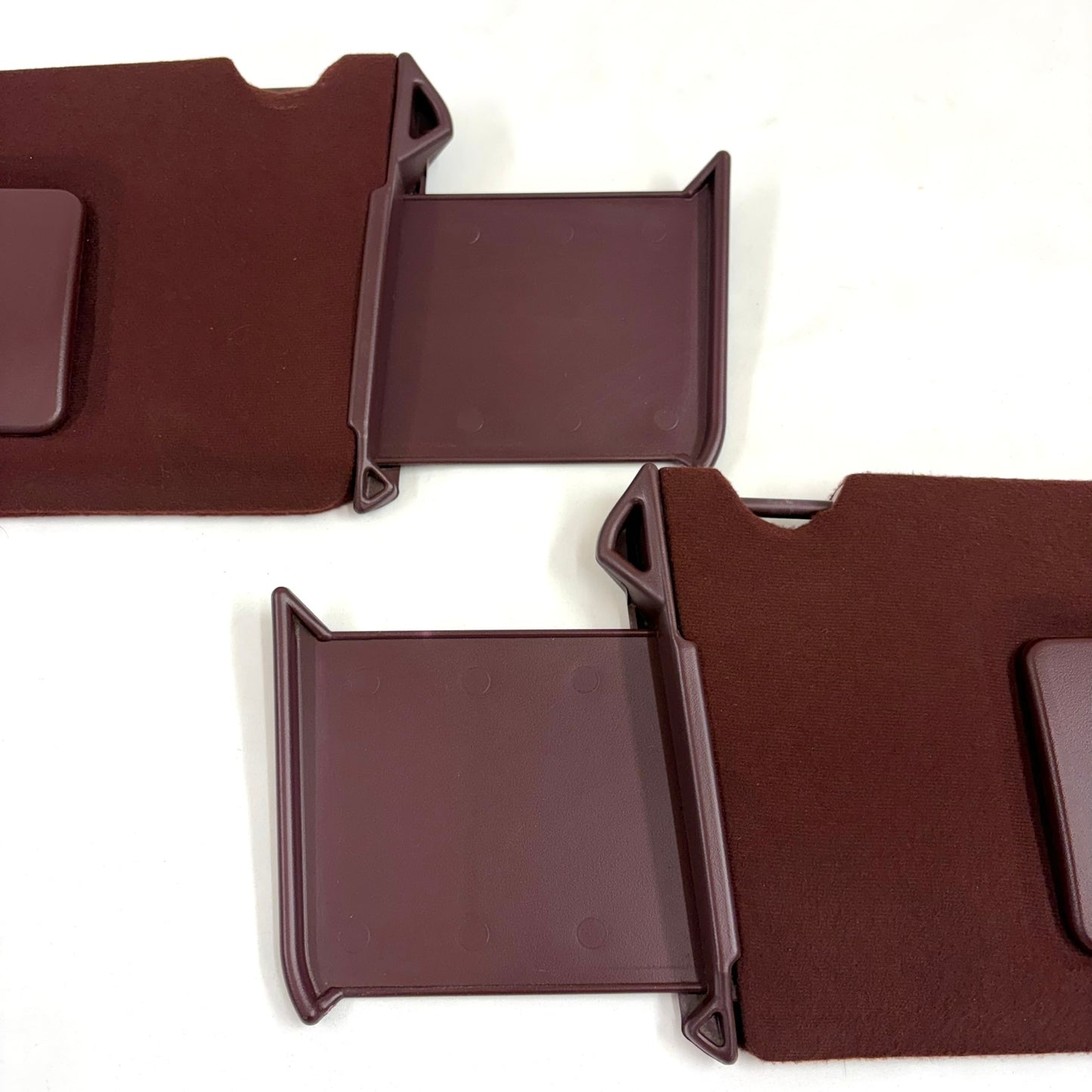 1995-1999 Yukon Tahoe Suburban Sun Visors Driver Passenger Pair W/ Lights Ruby Red Maroon