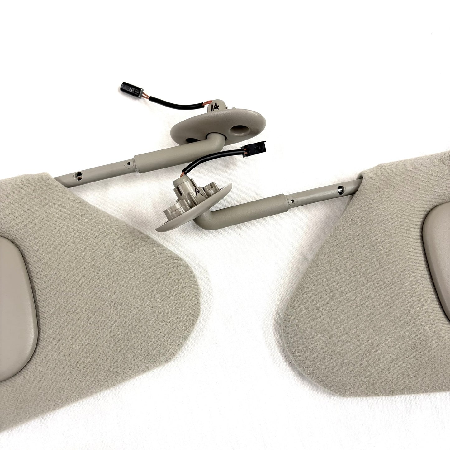 2001-2007 Town & Country Sun Visors Pair Passenger Driver GRAY OEM W/ Lights Dodge Grand Caravan