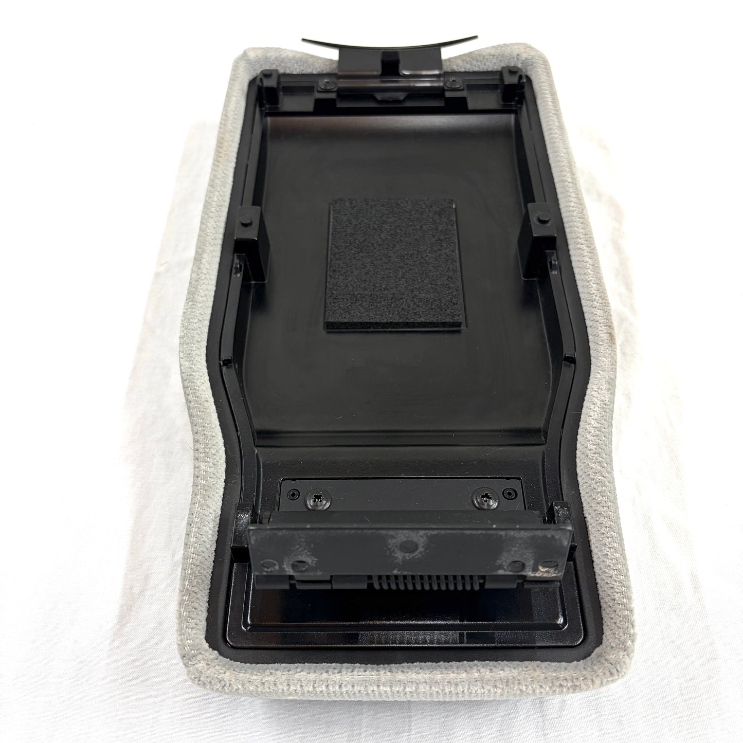 2006-2013 Chevy Impala Center Console Armrest OEM Lid Light Gray Cloth Storage