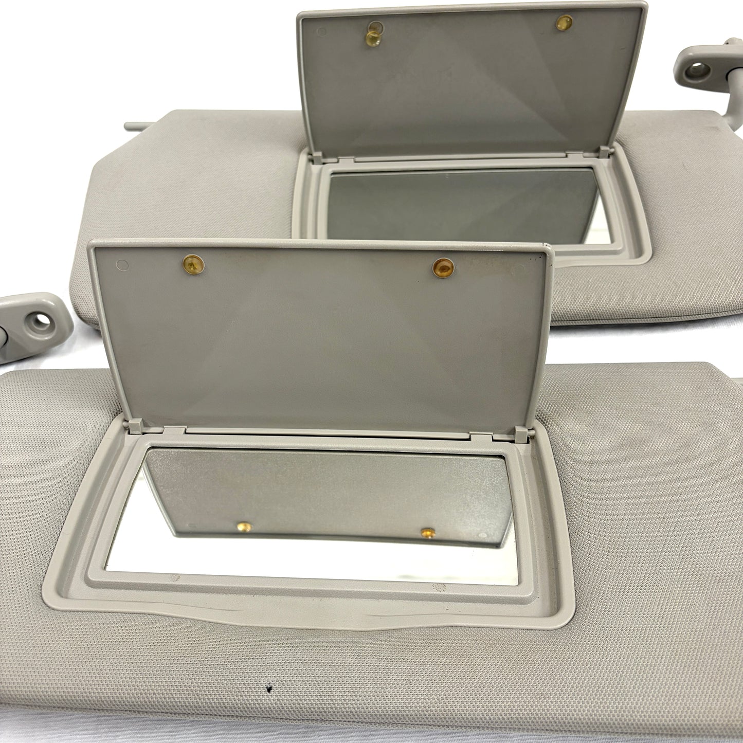 2007-2012 Nissan Sentra Sun Visors Pair Driver Passenger OEM Mirrors Gray Cloth