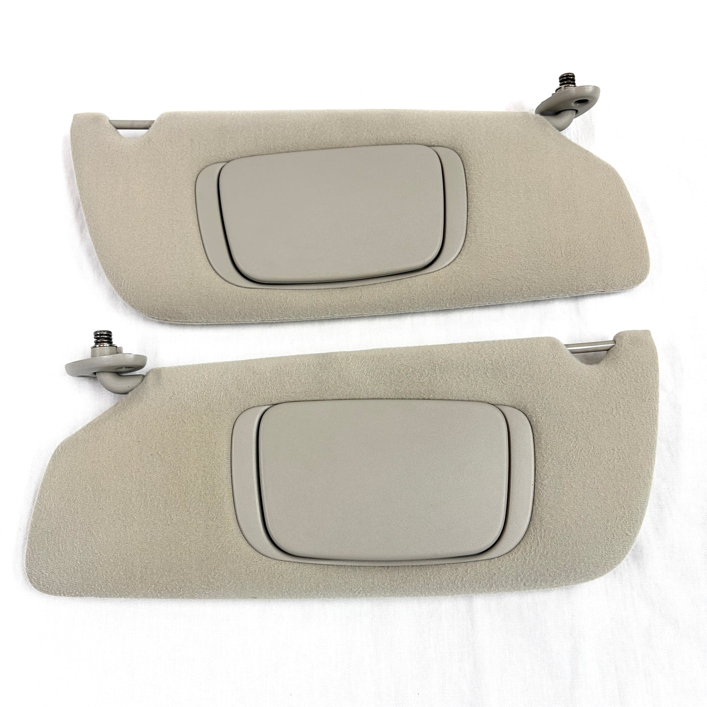 1999-2004 Jeep Grand Cherokee Sun Visors Driver Passenger Pair Shade OEM Light Gray