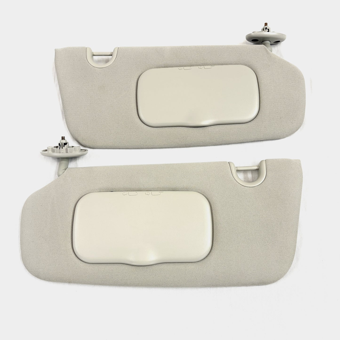 2007-2017 Jeep Patriot Compass Sun Visors Pair Passenger Driver OEM Light Gray