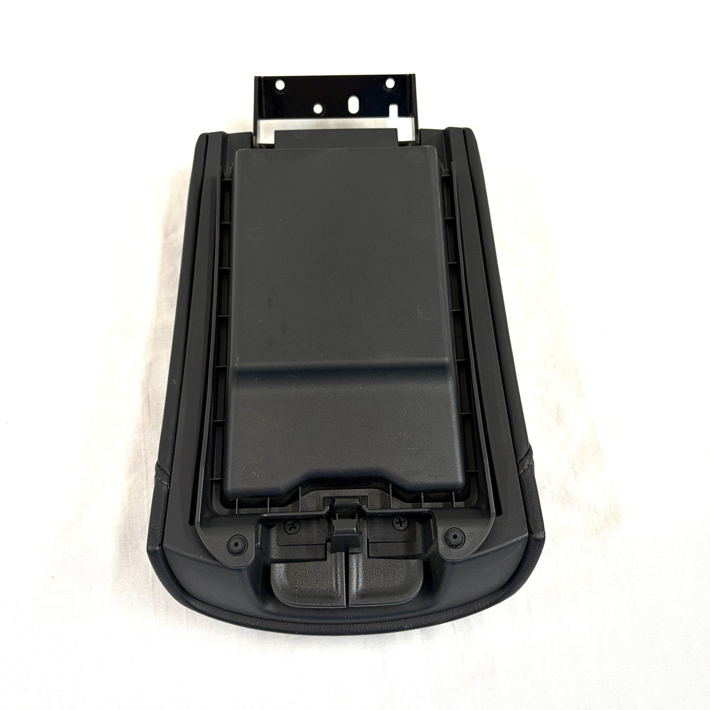 2014-2017 Nissan Rogue Center Console Lid Armrest Black Leather OEM Arm Rest 96920-4BA3A