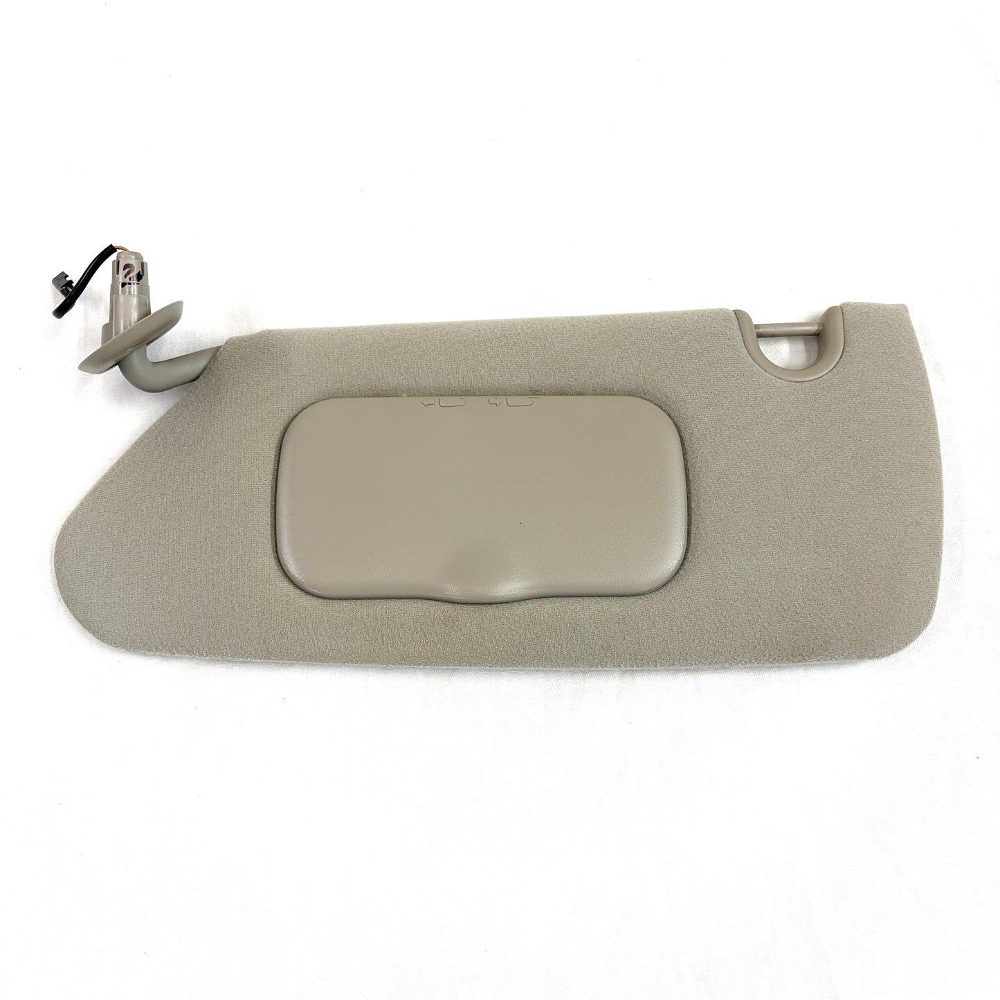 2004-2009 Dodge Durango Sun Visor Driver Side Left OEM Shade Chrysler Aspen W/ Lights