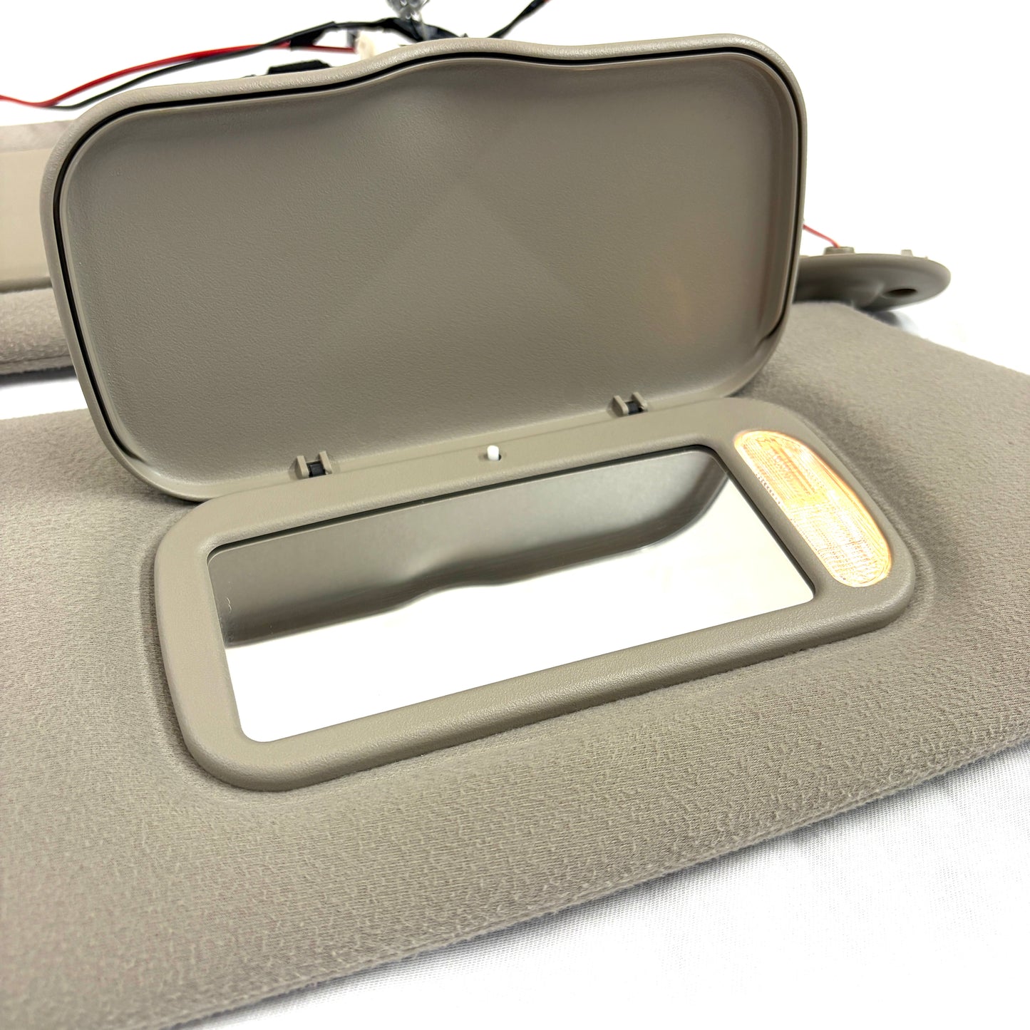 2006-2010 Ford Explorer Sun Visor Driver Left Side Shade OEM Stone Gray Lights Mirrors