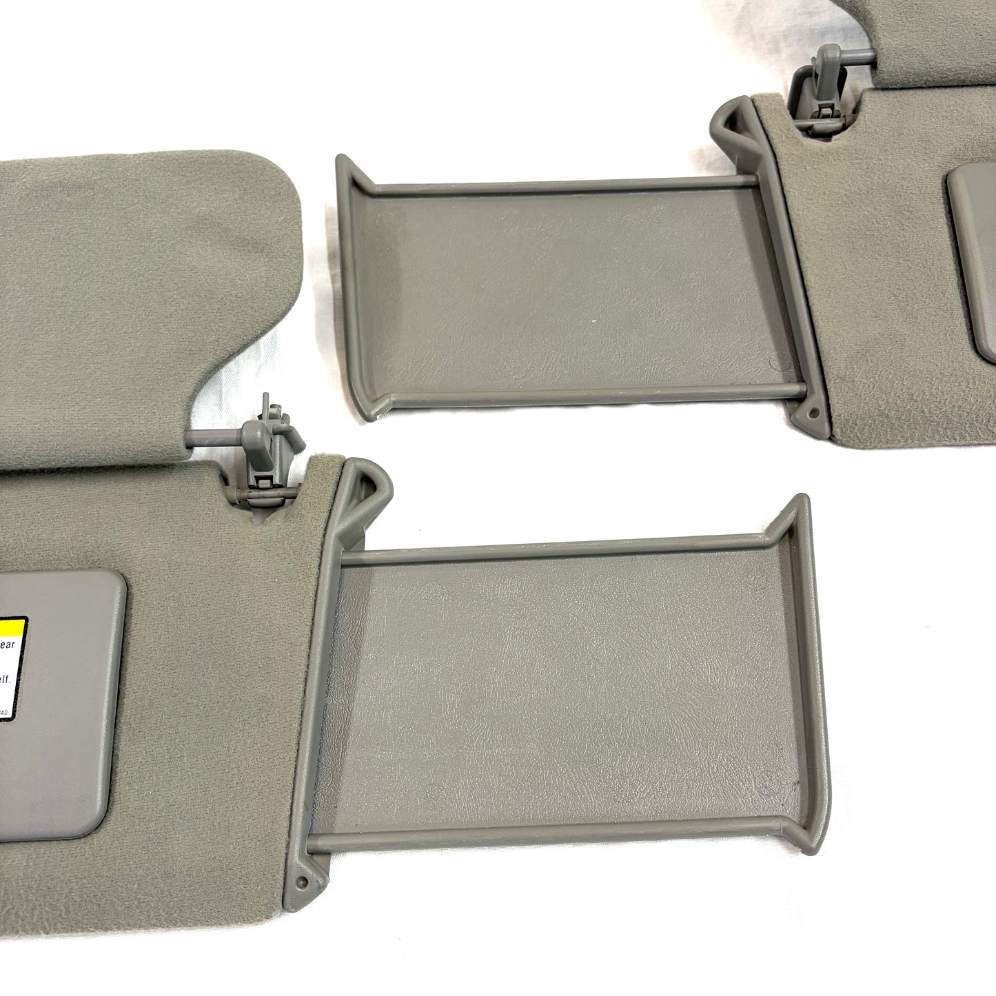 1995-2005 Chevy Blazer Sun Visors OEM Gray Passenger Driver Deluxe Dual Shades W/ Lights