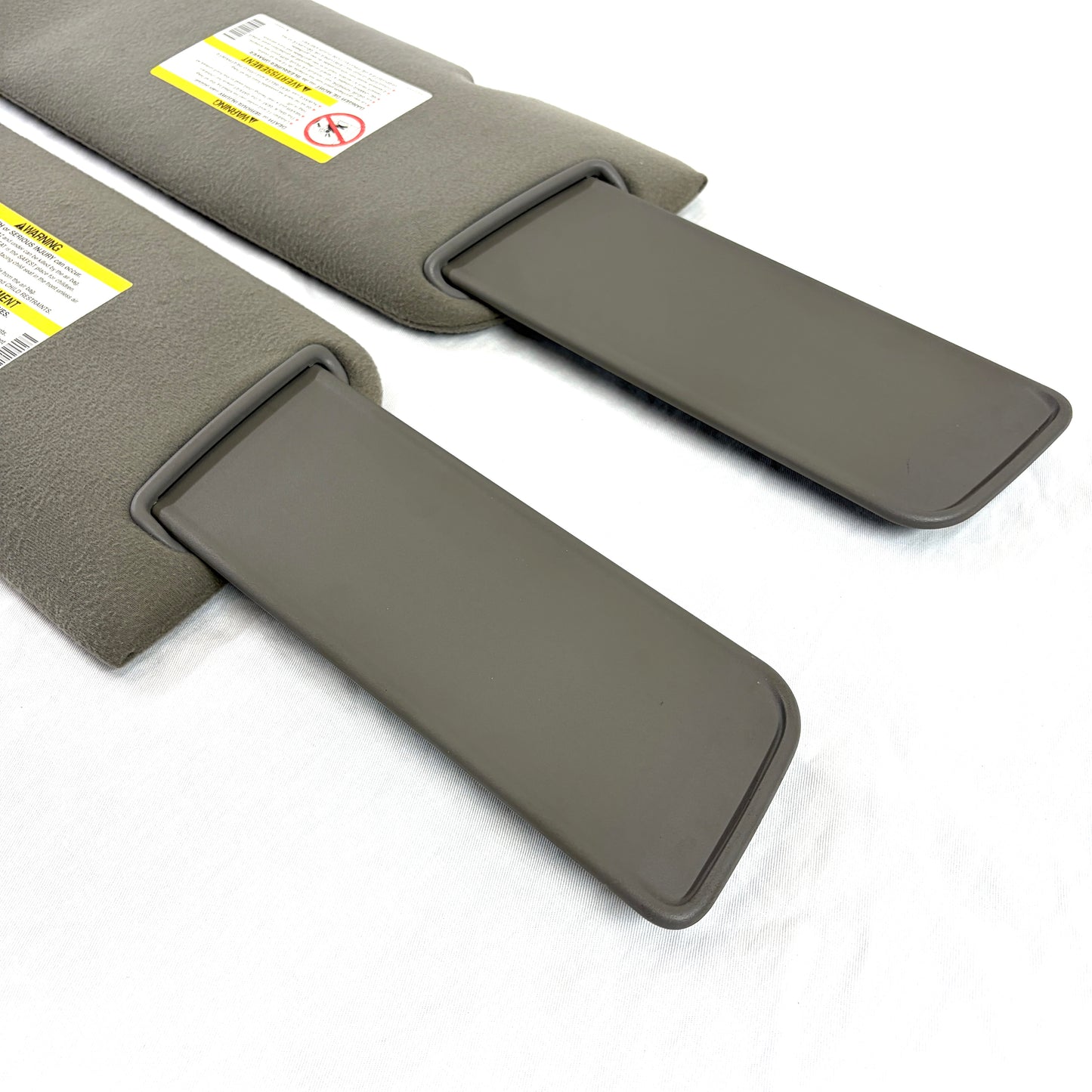 1999-2006 Sierra Silverado Sun Visors Passenger Driver Pair GRAY OEM Shades W/ Mirror