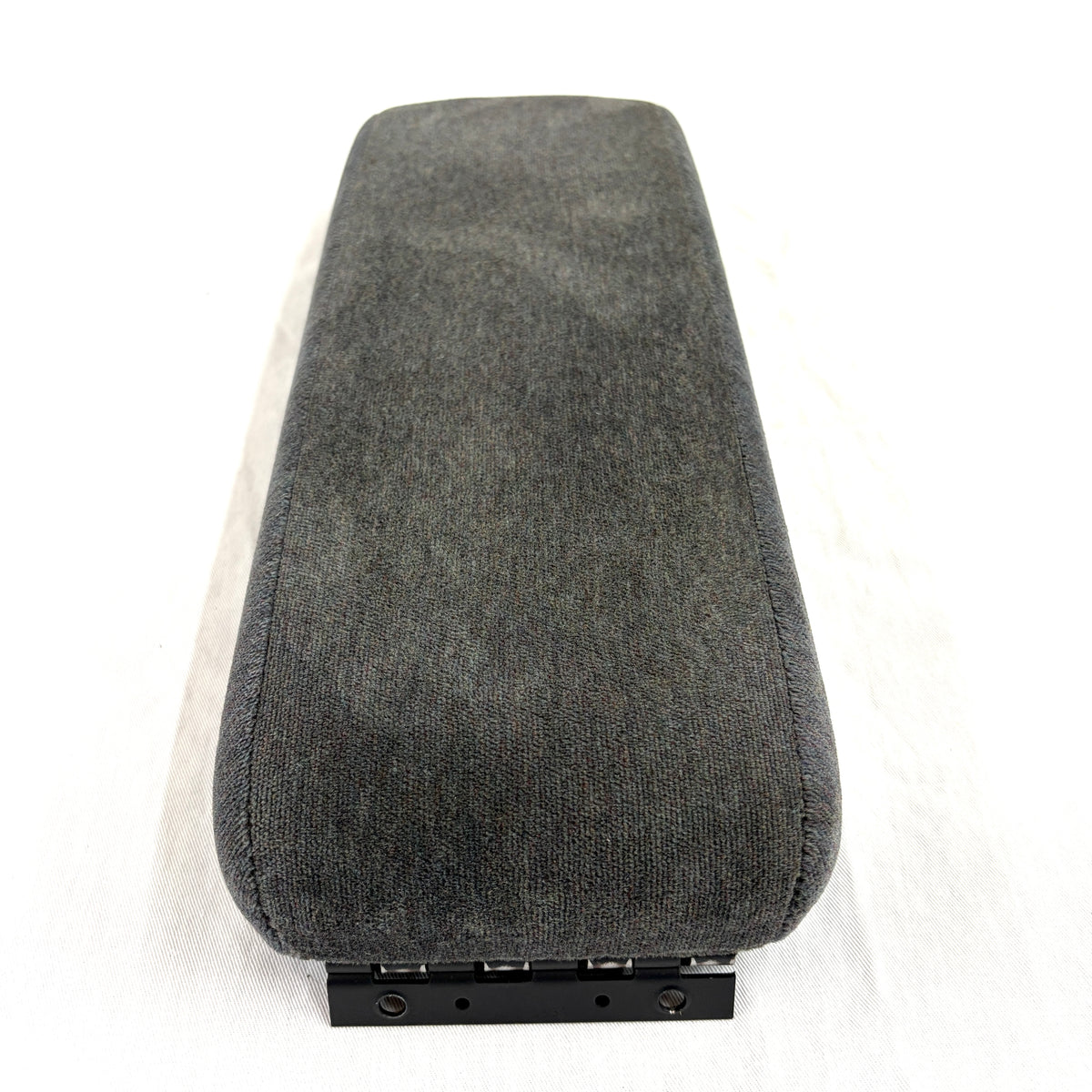 1995-2004 Chevy S10 Center Console Lid Armrest 60/40 Bench Seat 16.5" OEM
