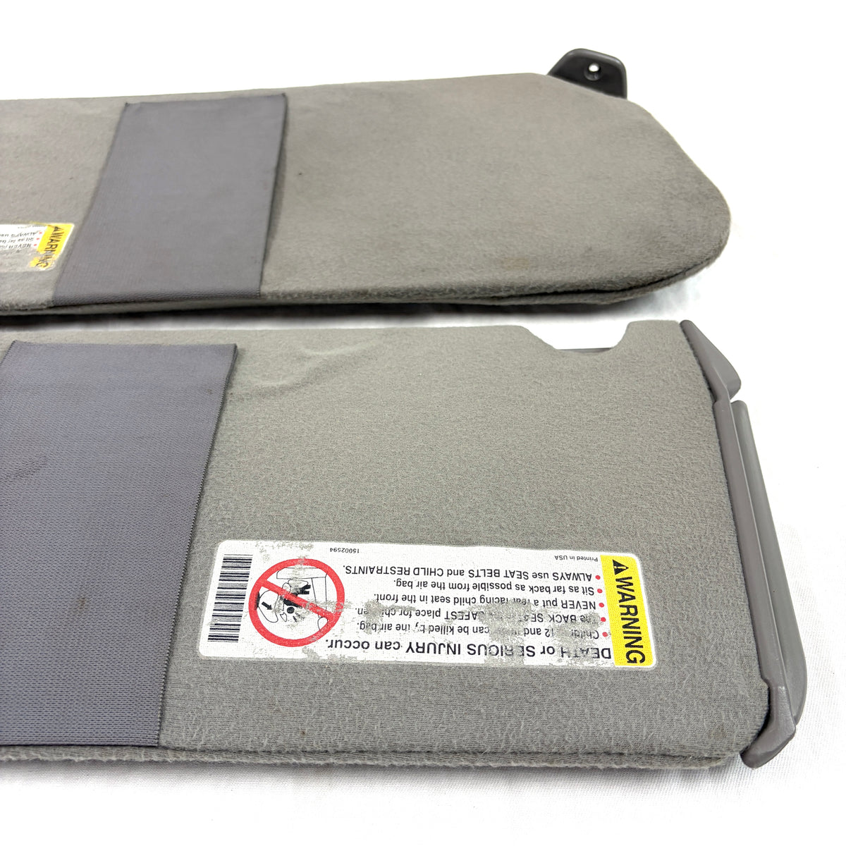 1995-1999 Suburban Yukon Tahoe Sun Visors PAIR Shades OEM Gray W/ Lights